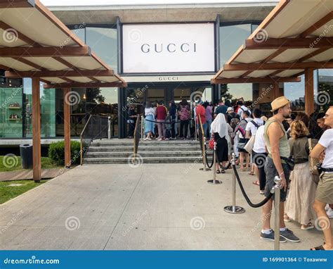 rivenditore gucci zona gaeta|outlet gucci in vendita.